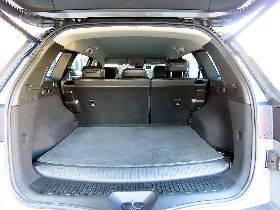 Фото 17 - Renault QM6