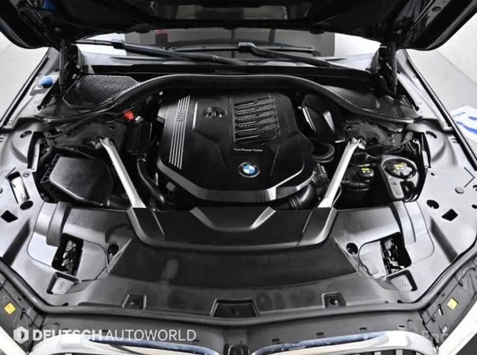 Фото 5 - BMW 7 Series