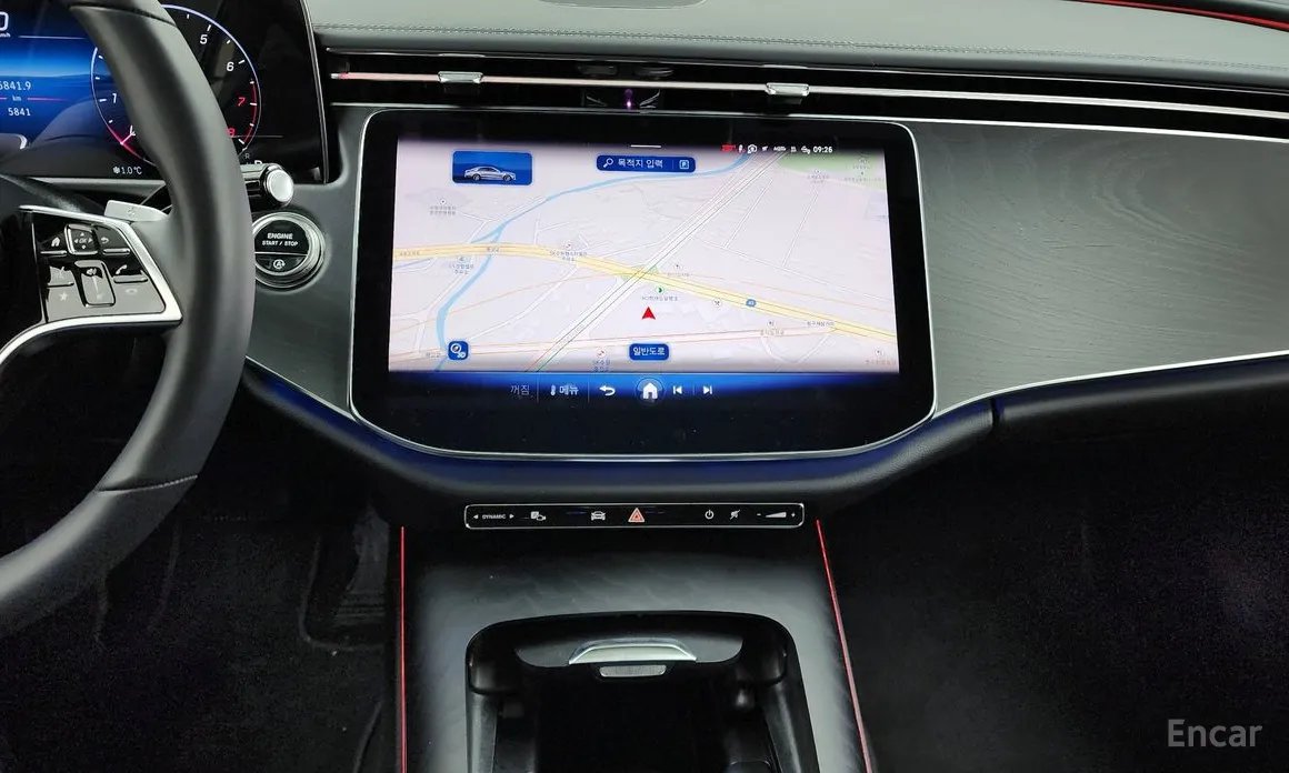 Фото 14 - Mercedes-Benz E-Class