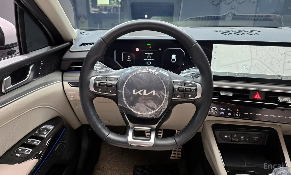 Фото 13 - Kia K5