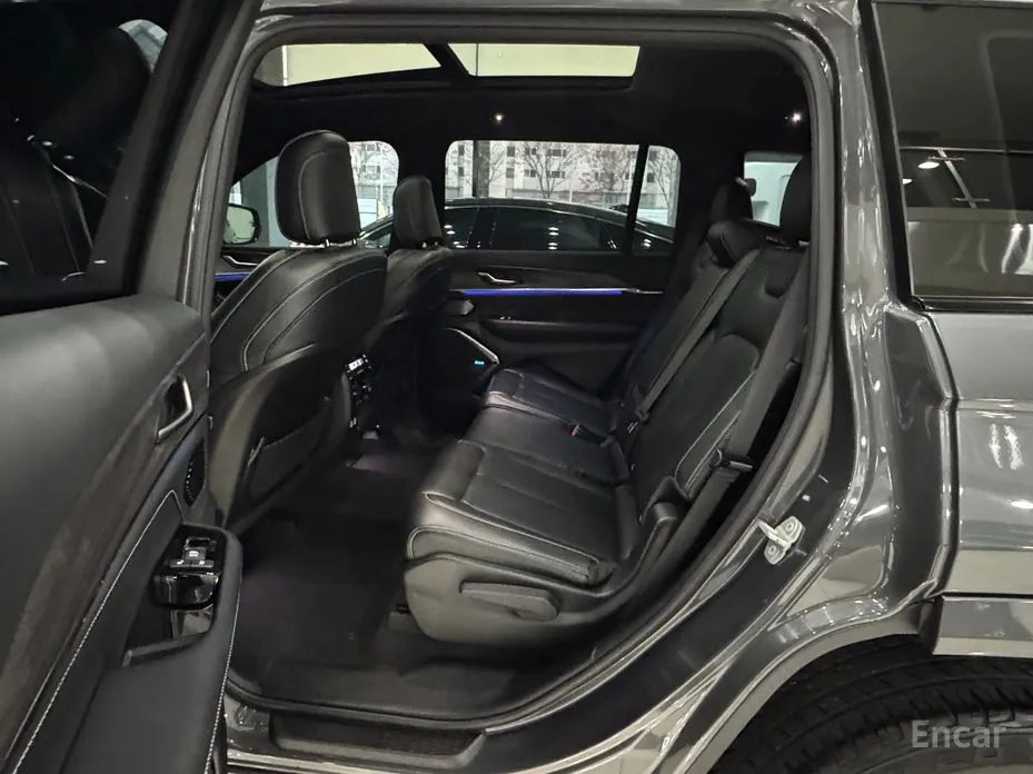 Фото 12 - Jeep Cherokee