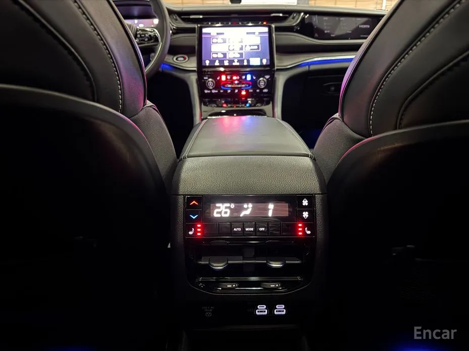 Фото 19 - Jeep Cherokee