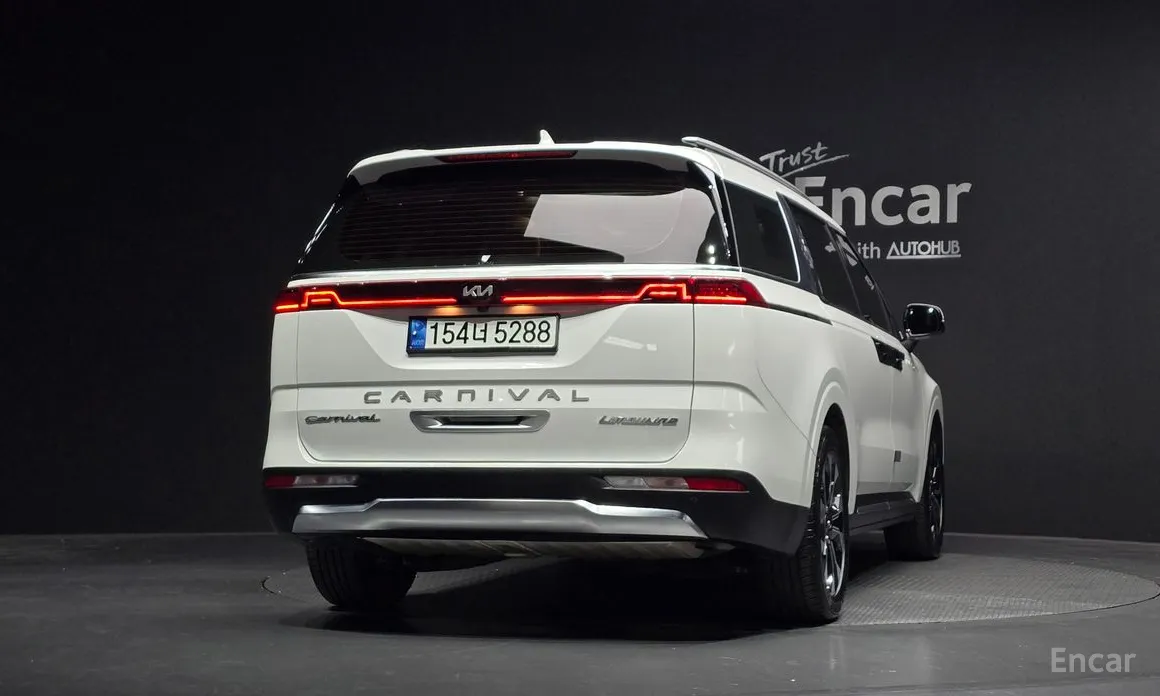 Фото 4 - Kia Carnival