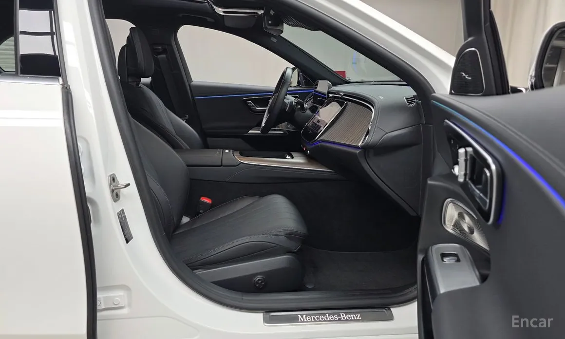 Фото 11 - Mercedes-Benz E-Class