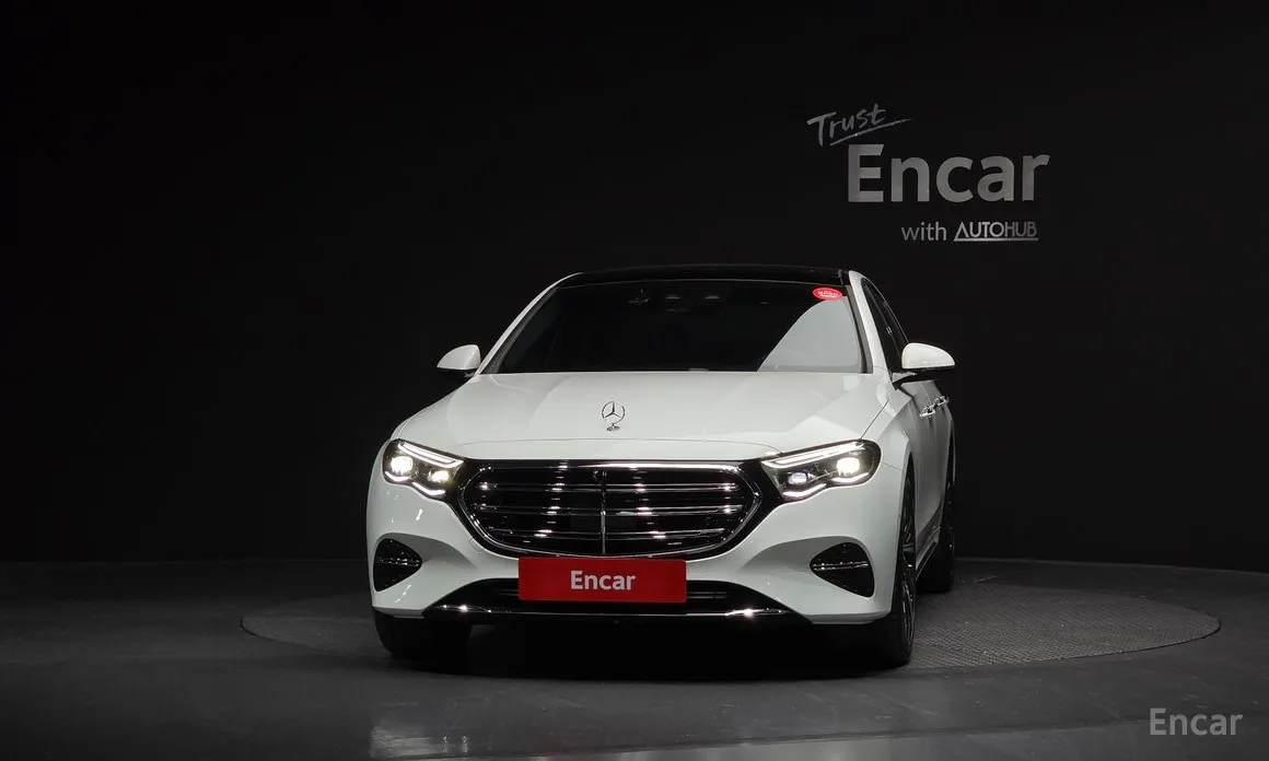 Фото 3 - Mercedes-Benz E-Class