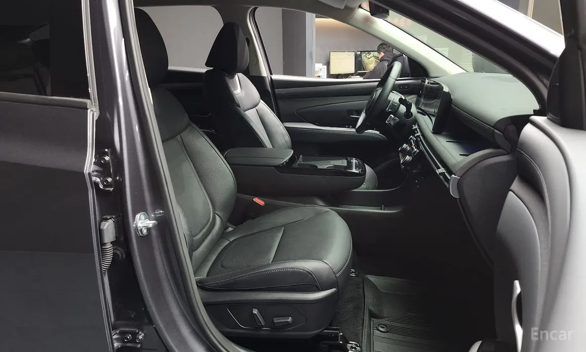 Фото 11 - Hyundai Tucson