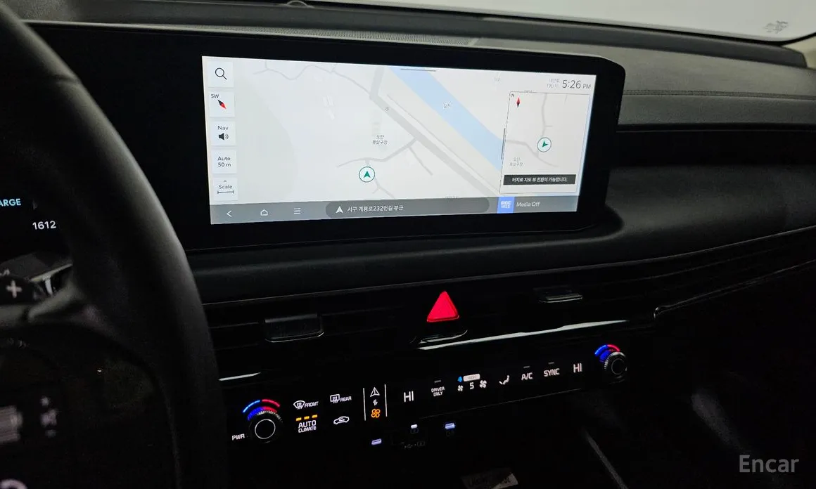 Фото 18 - Kia K8