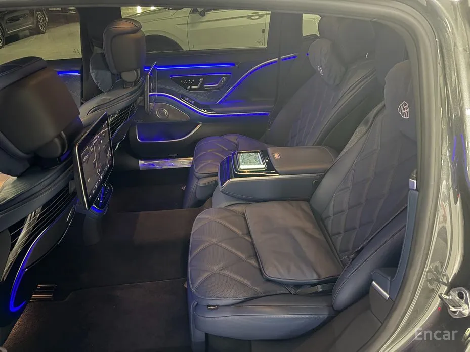 Фото 11 - Mercedes-Benz S-Class