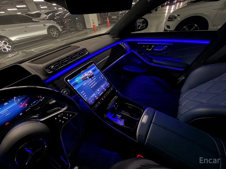 Фото 8 - Mercedes-Benz S-Class