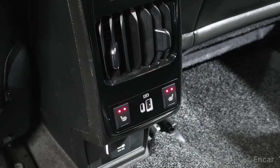 Фото 18 - Jeep Compass