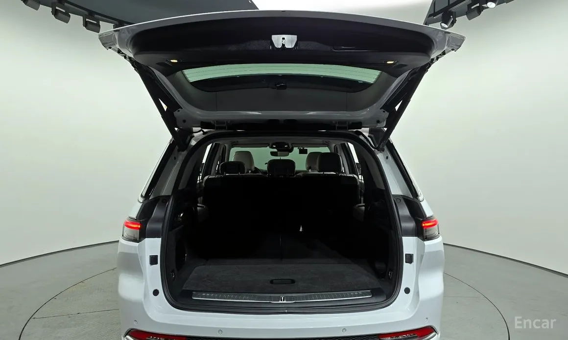 Фото 20 - Jeep Cherokee