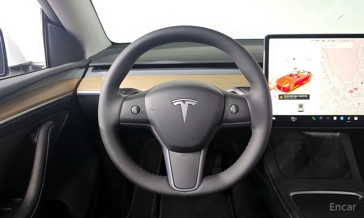 Фото 13 - Tesla Model Y