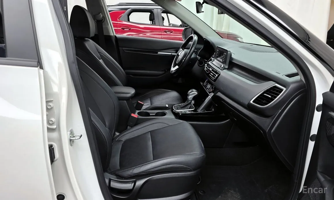 Фото 11 - Kia Seltos