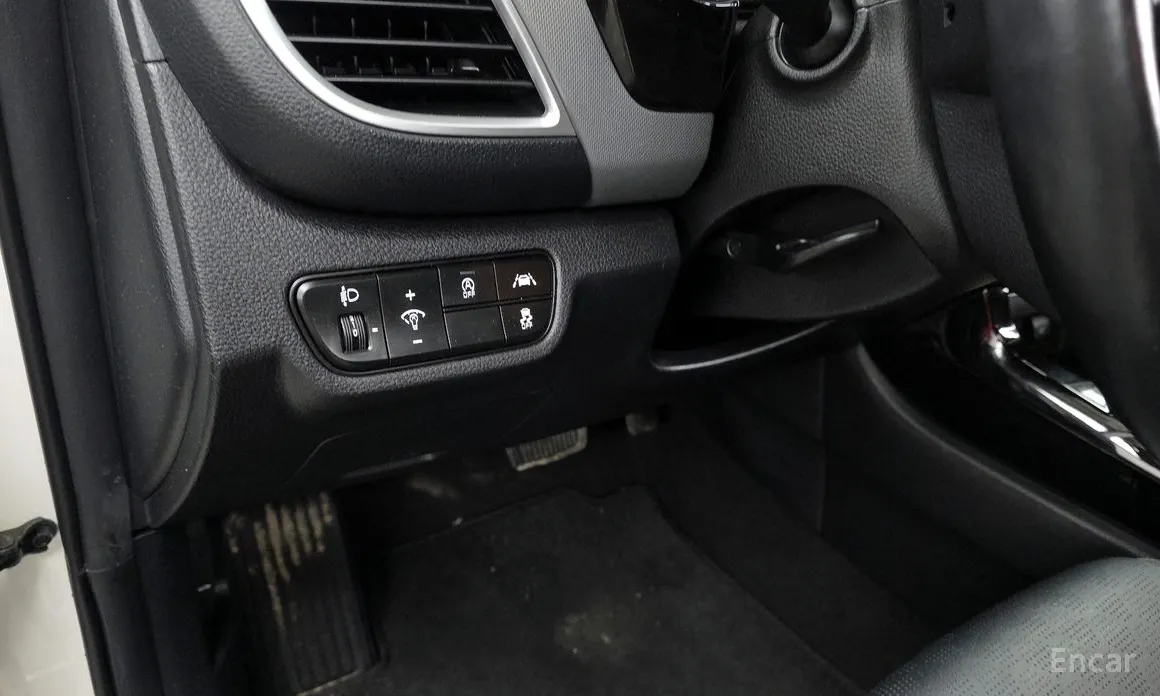 Фото 18 - Kia Seltos