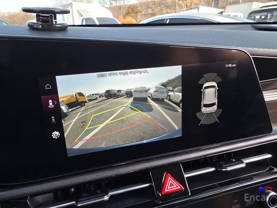 Фото 17 - Kia Niro