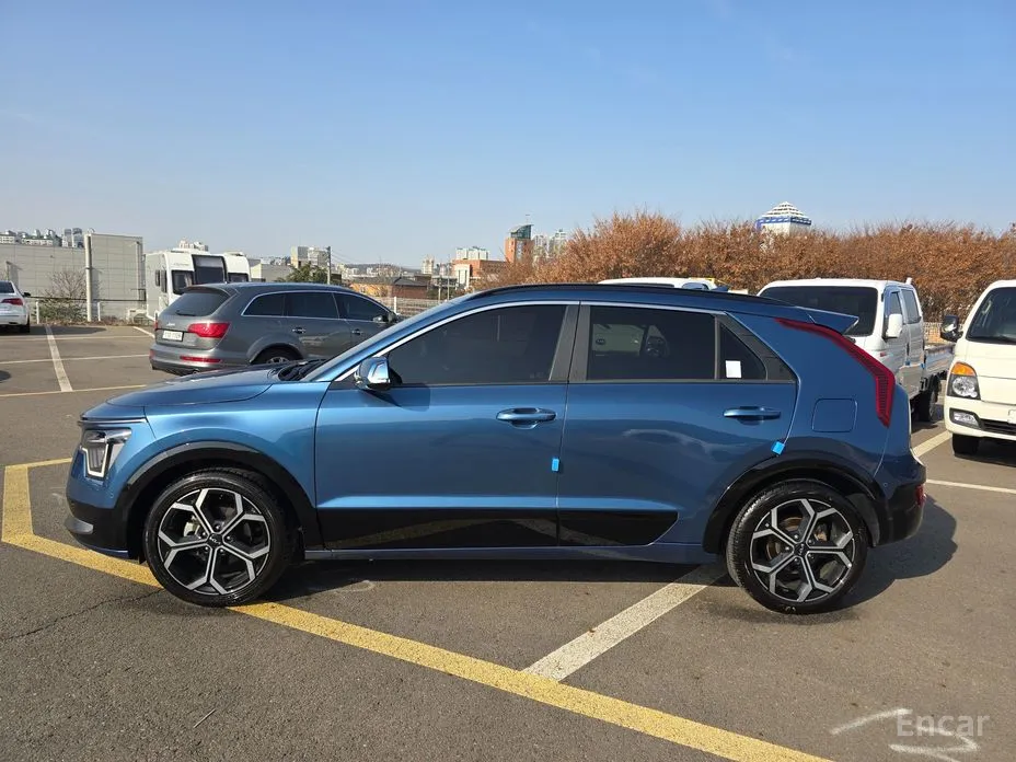 Фото 4 - Kia Niro