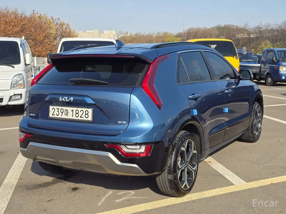 Фото 7 - Kia Niro