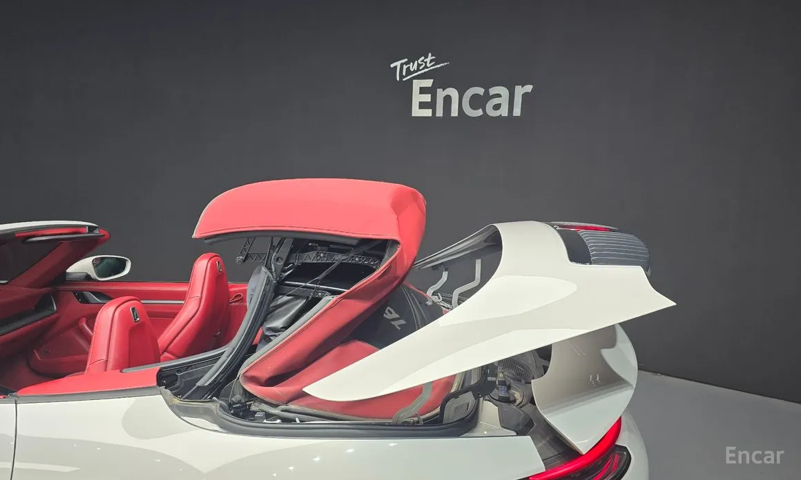 Фото 19 - Porsche 911