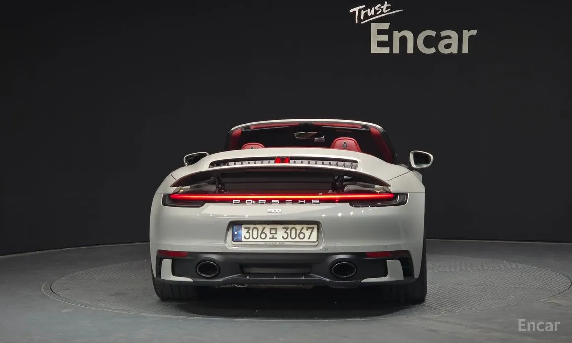 Фото 4 - Porsche 911