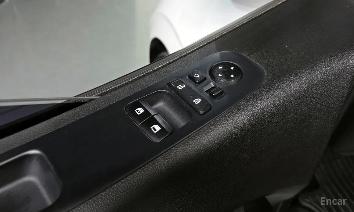 Фото 11 - Hyundai Staria