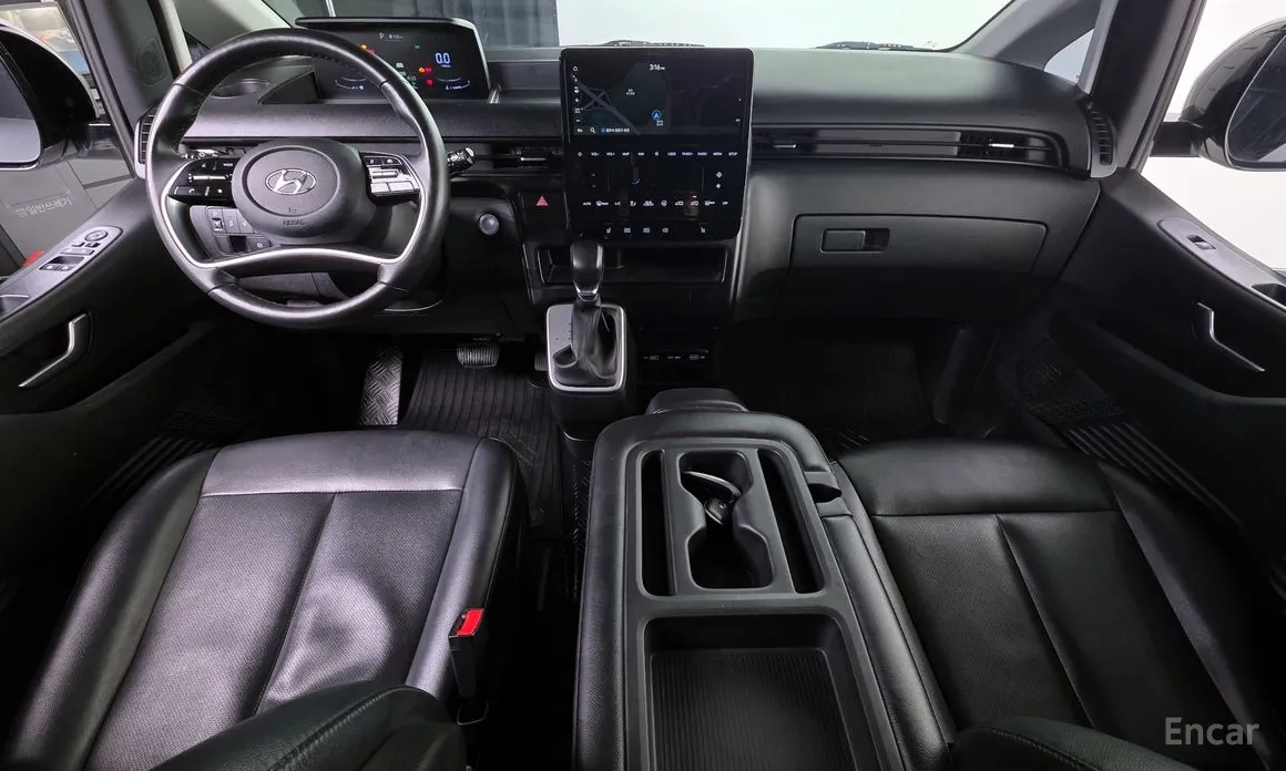 Фото 7 - Hyundai Staria