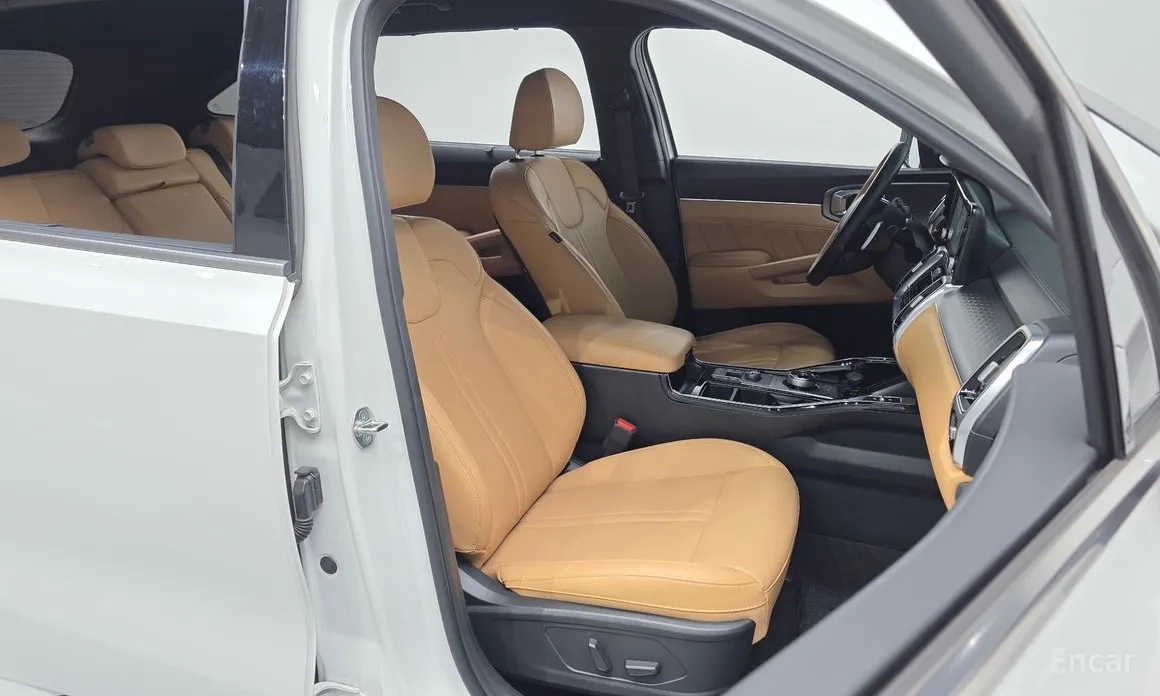 Фото 10 - Kia Sorento