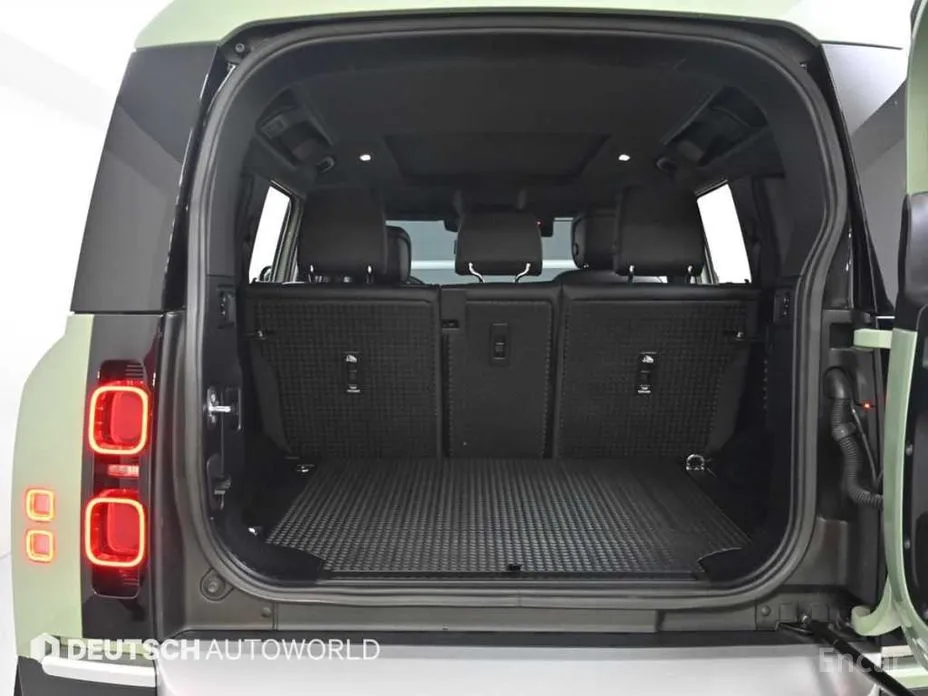 Фото 20 - Land Rover Defender