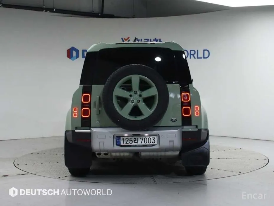 Фото 4 - Land Rover Defender