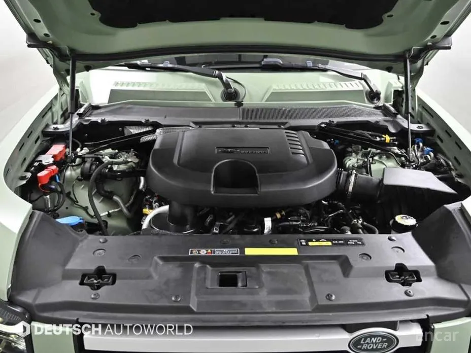 Фото 6 - Land Rover Defender