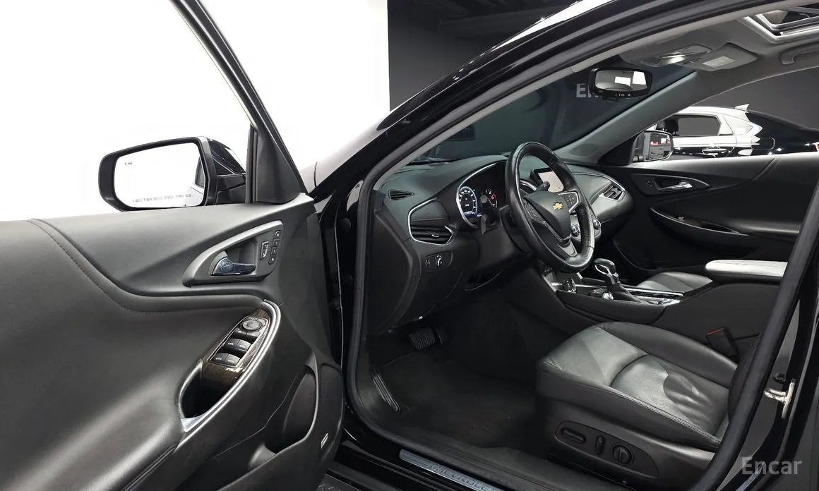 Фото 11 - Chevrolet Malibu