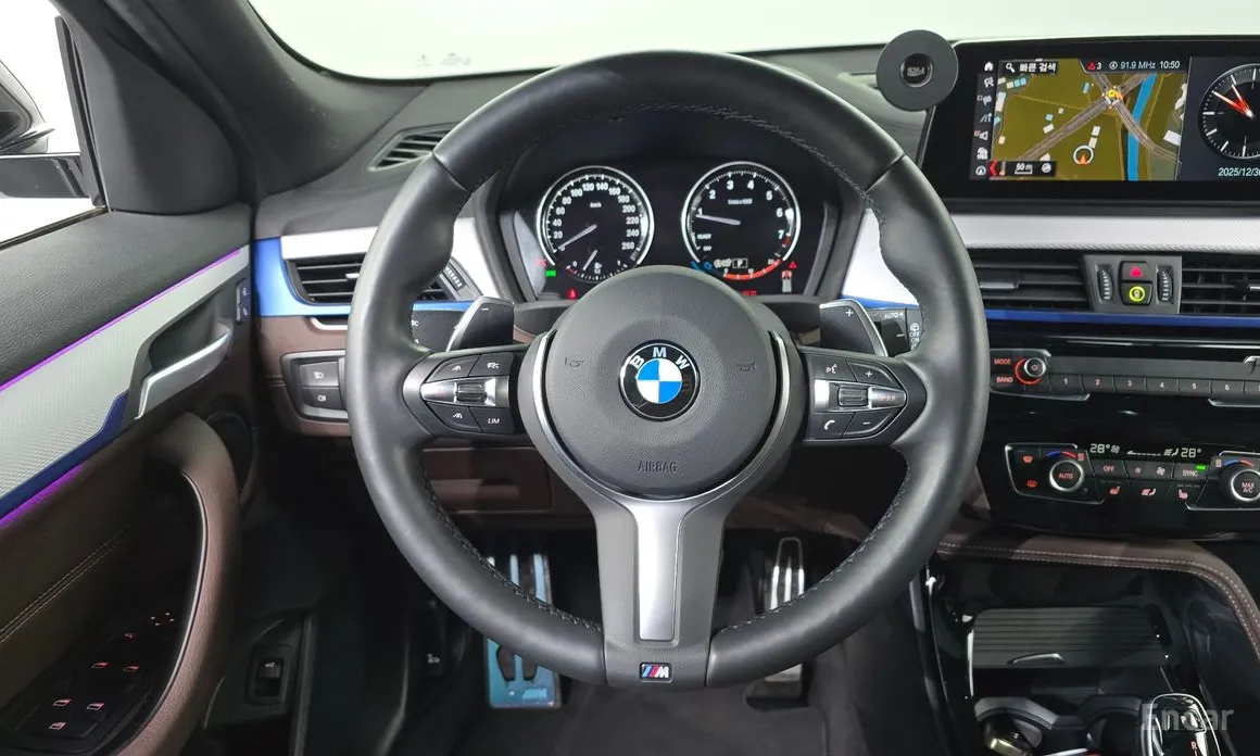 Фото 13 - BMW X2 (F39)