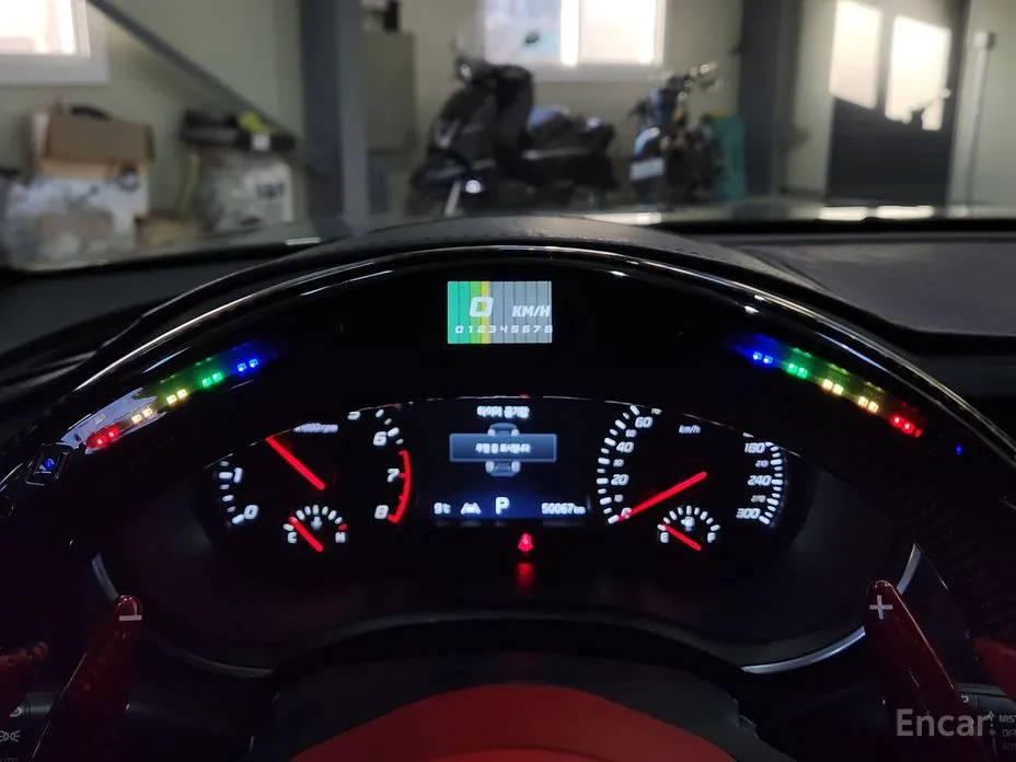 Фото 7 - Kia Stinger