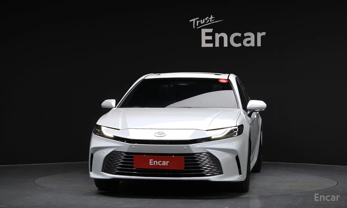 Фото 3 - Toyota Camry