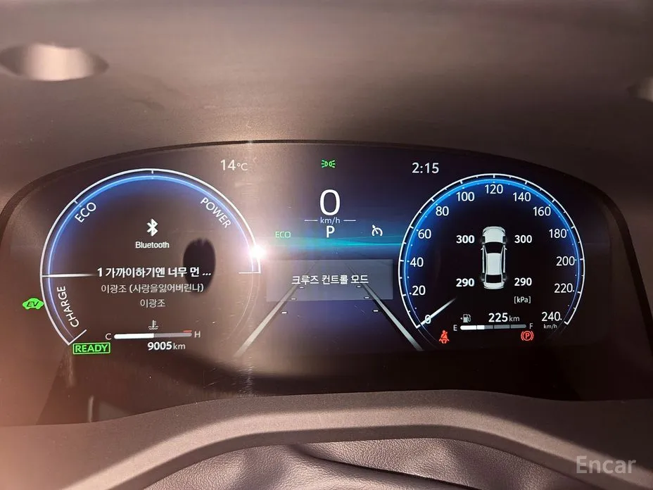 Фото 8 - Toyota Camry