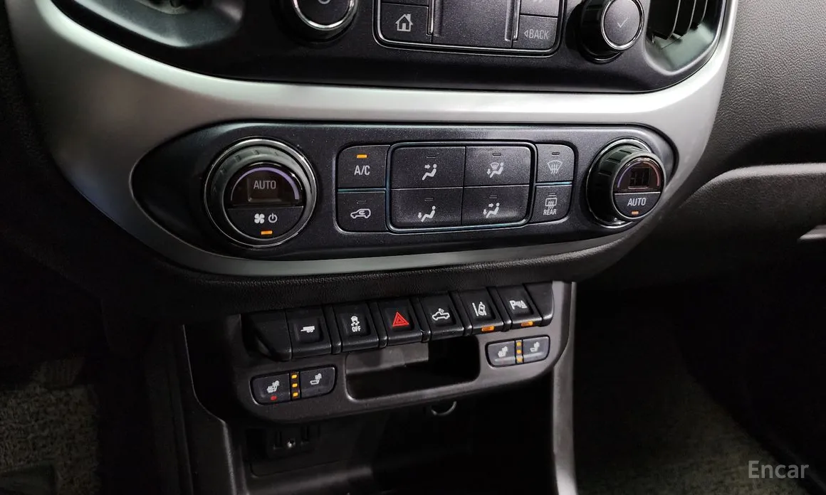 Фото 16 - Chevrolet Colorado