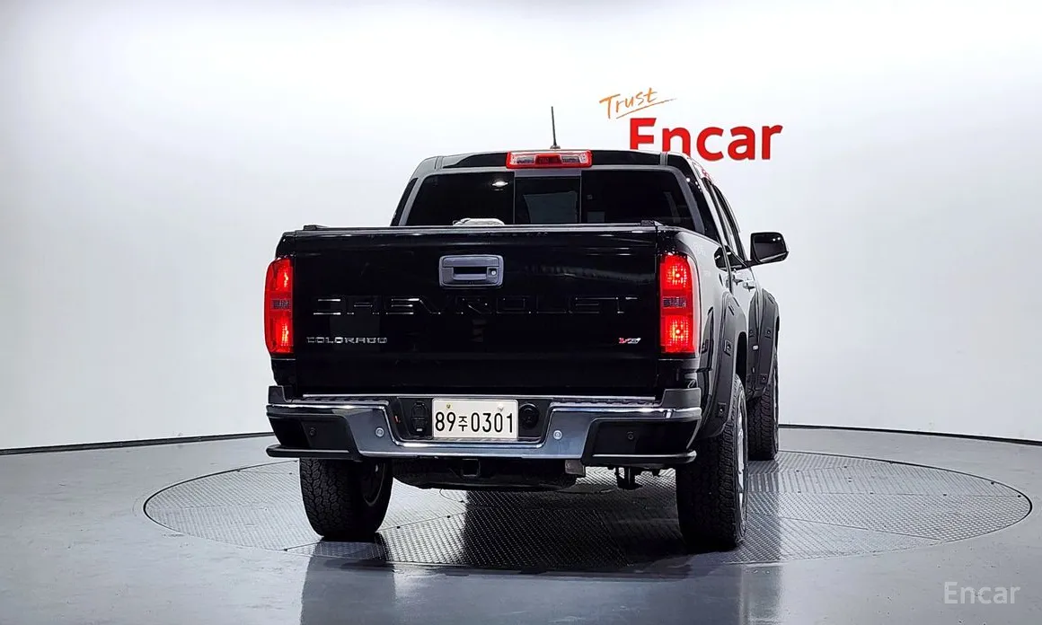 Фото 4 - Chevrolet Colorado