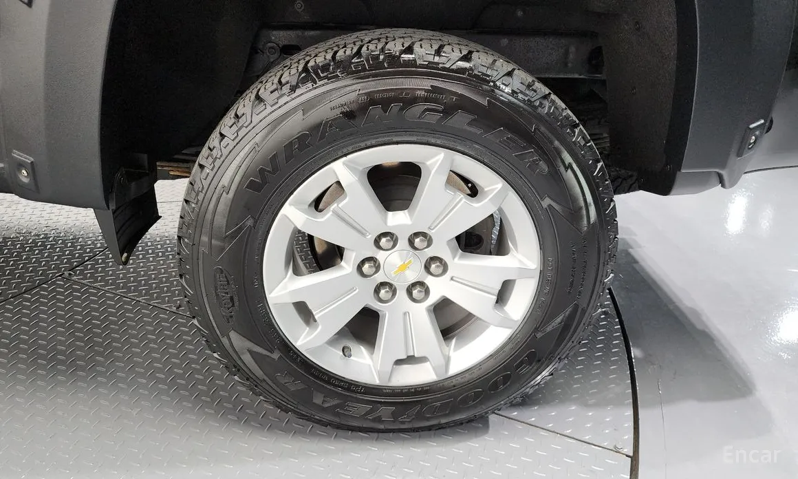 Фото 5 - Chevrolet Colorado