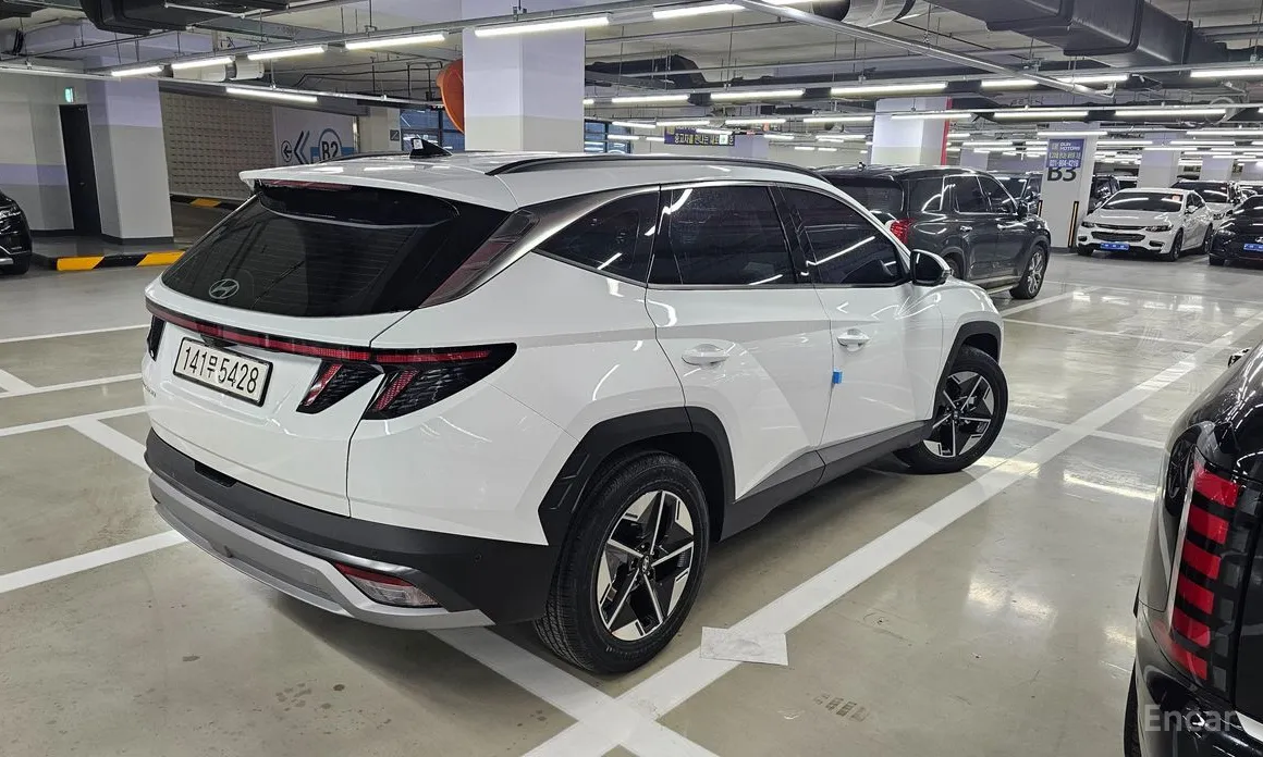 Фото 2 - Hyundai Tucson