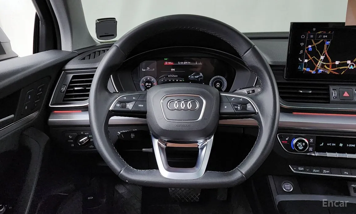 Фото 13 - Audi Q5