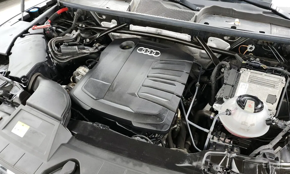 Фото 6 - Audi Q5