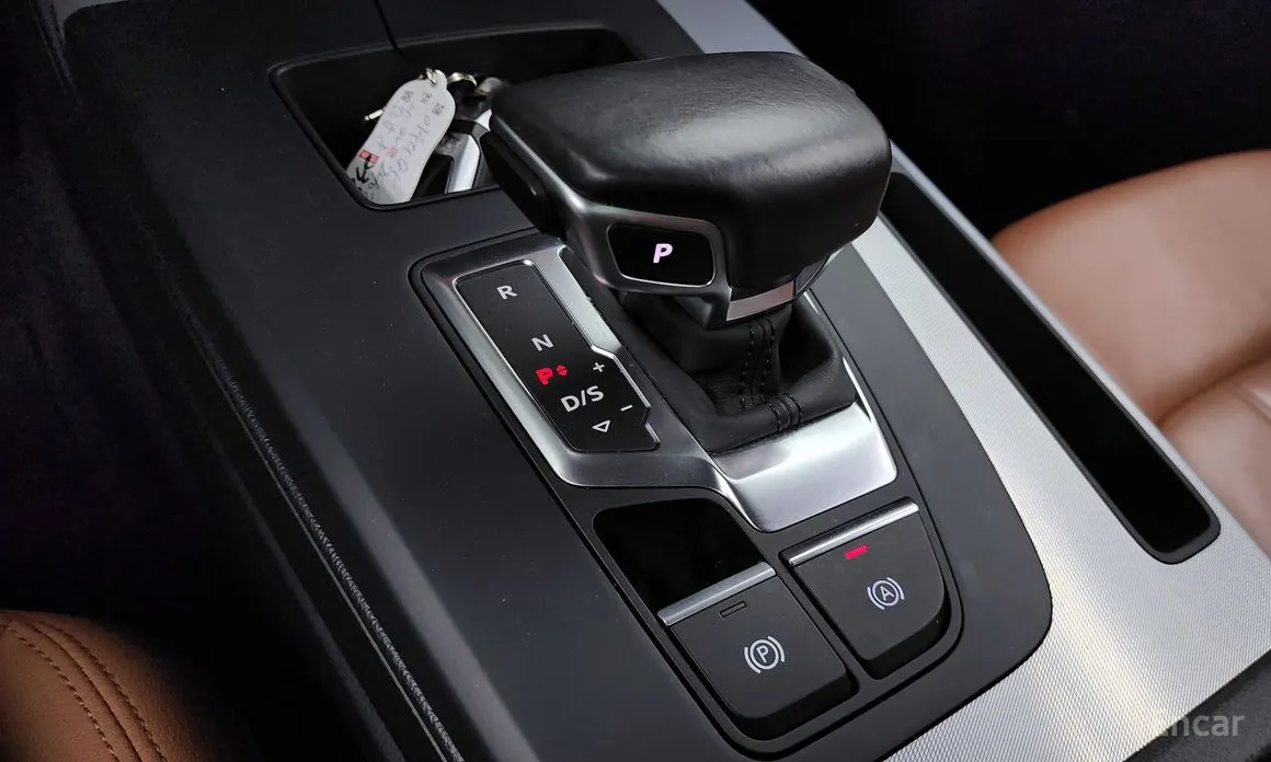 Фото 9 - Audi Q5