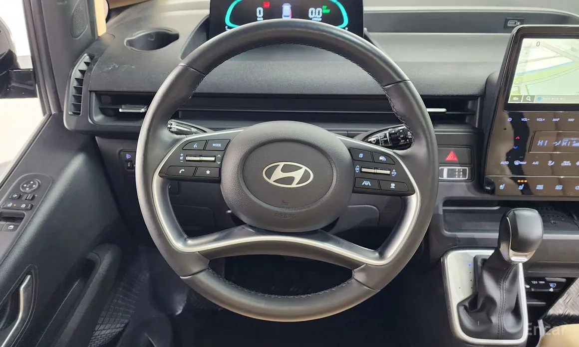 Фото 13 - Hyundai Staria