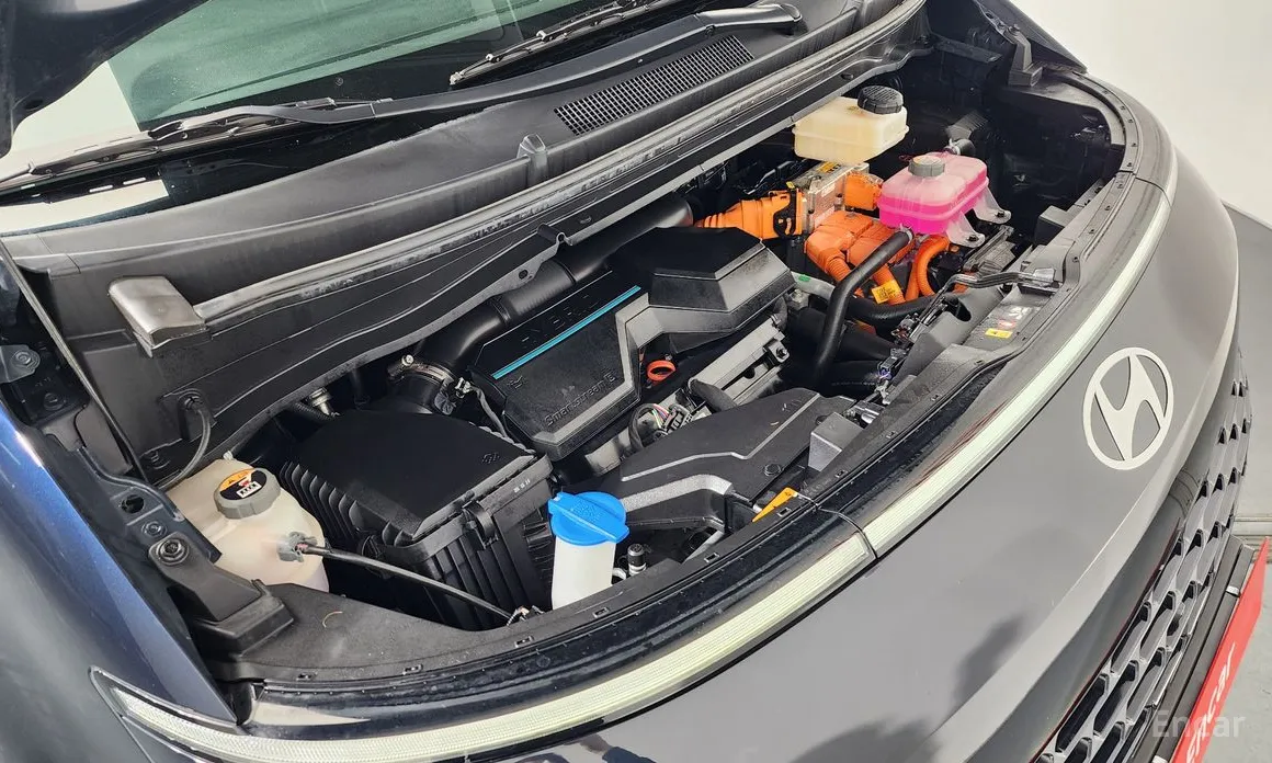 Фото 6 - Hyundai Staria