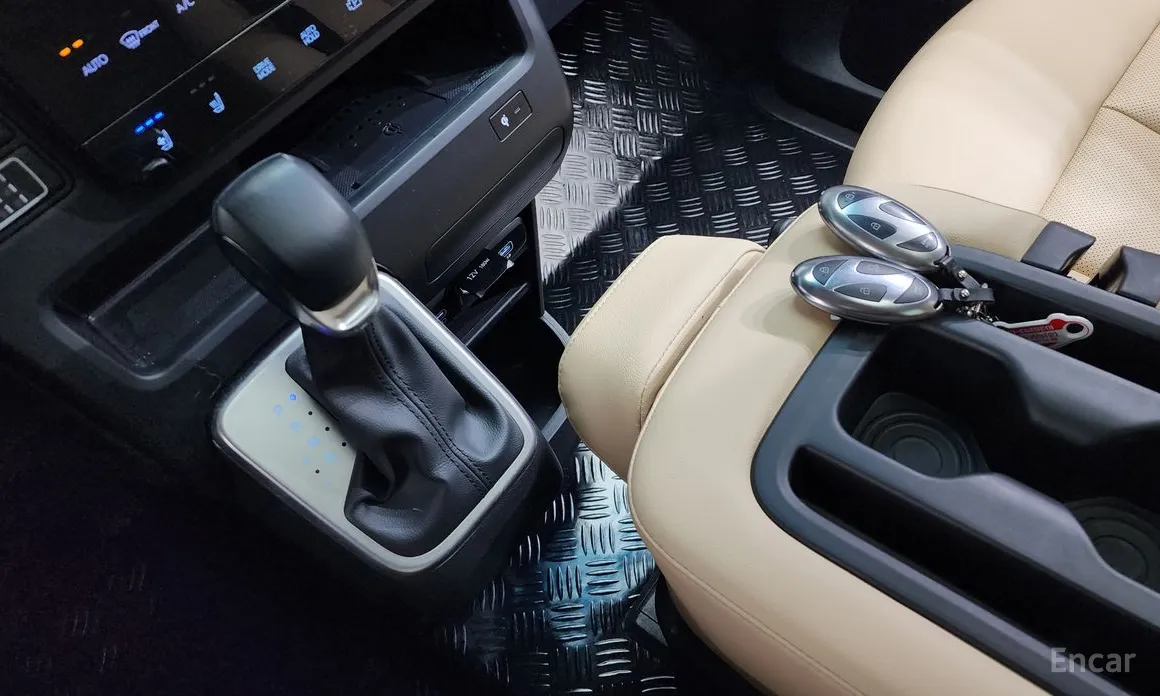 Фото 9 - Hyundai Staria