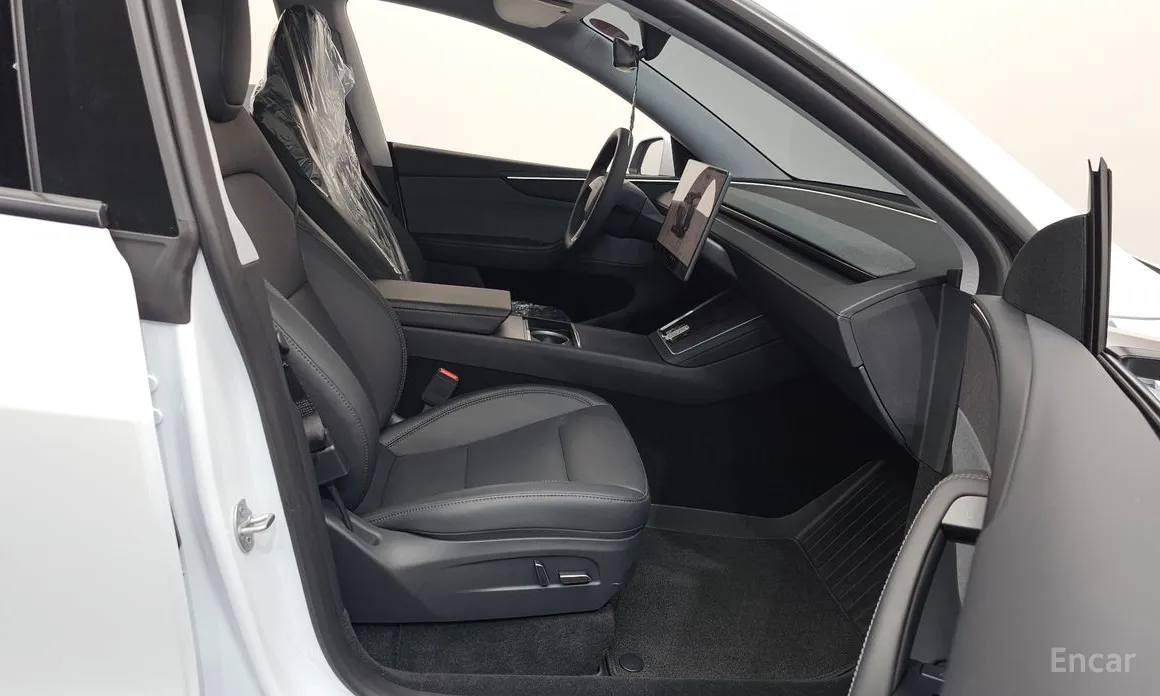 Фото 11 - Tesla Model Y