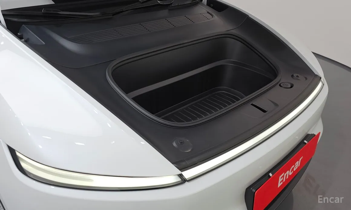 Фото 6 - Tesla Model Y