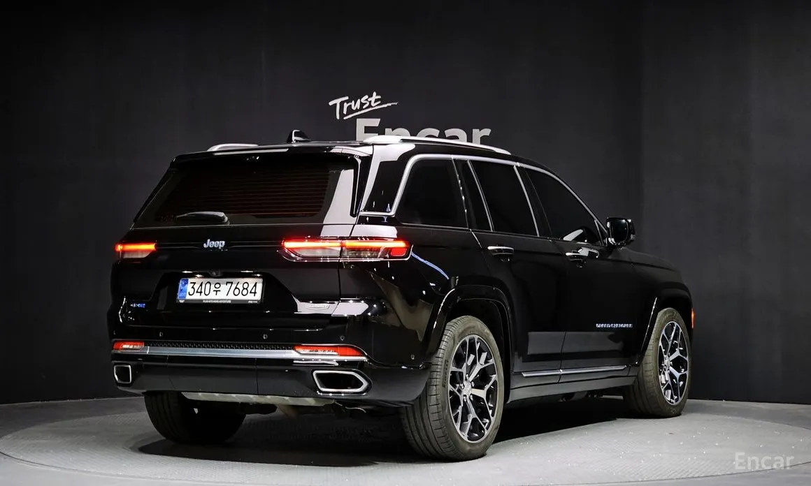 Фото 2 - Jeep Cherokee