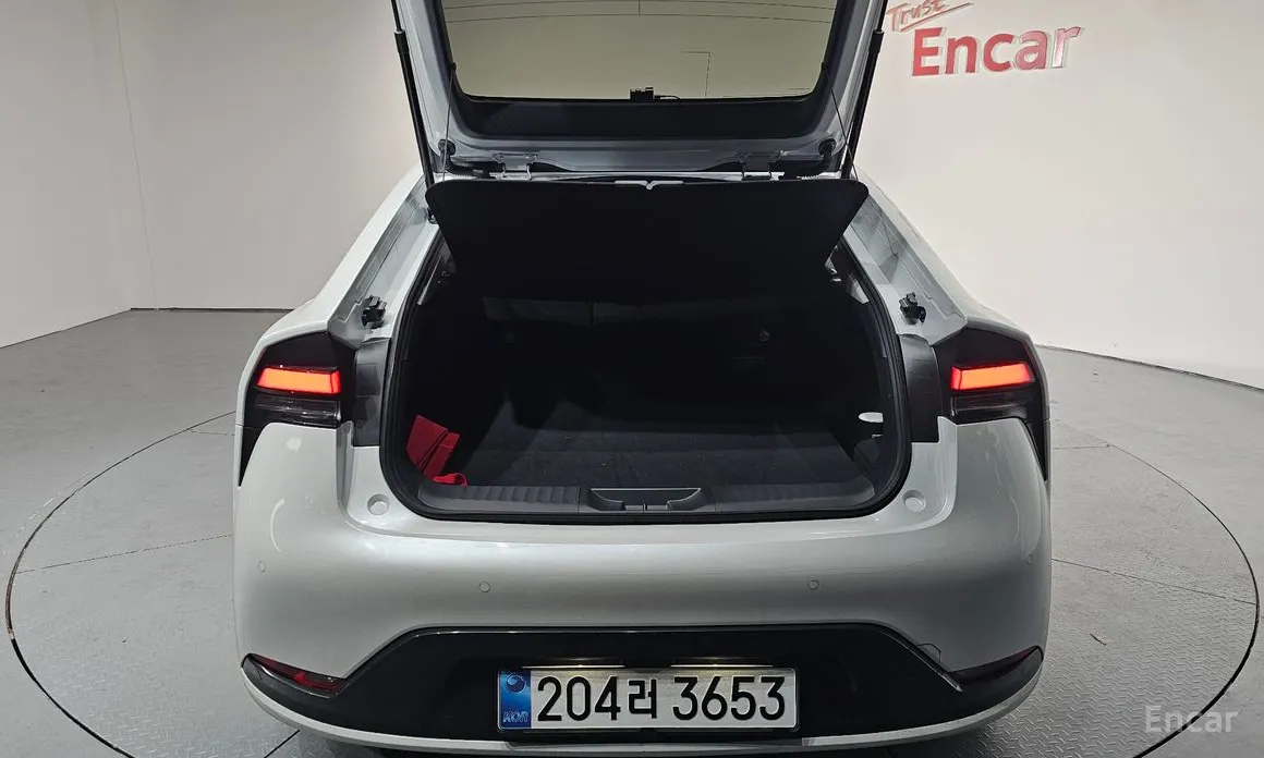 Фото 20 - Toyota Prius