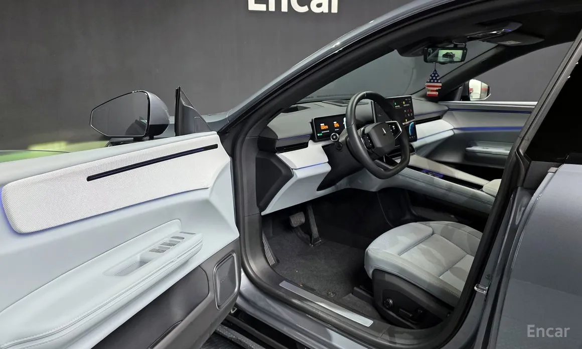 Фото 10 - Polestar 4