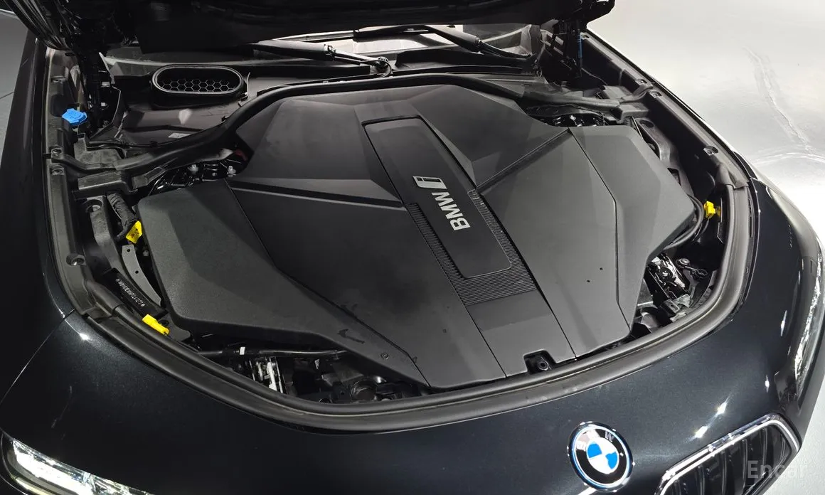 Фото 6 - BMW i7
